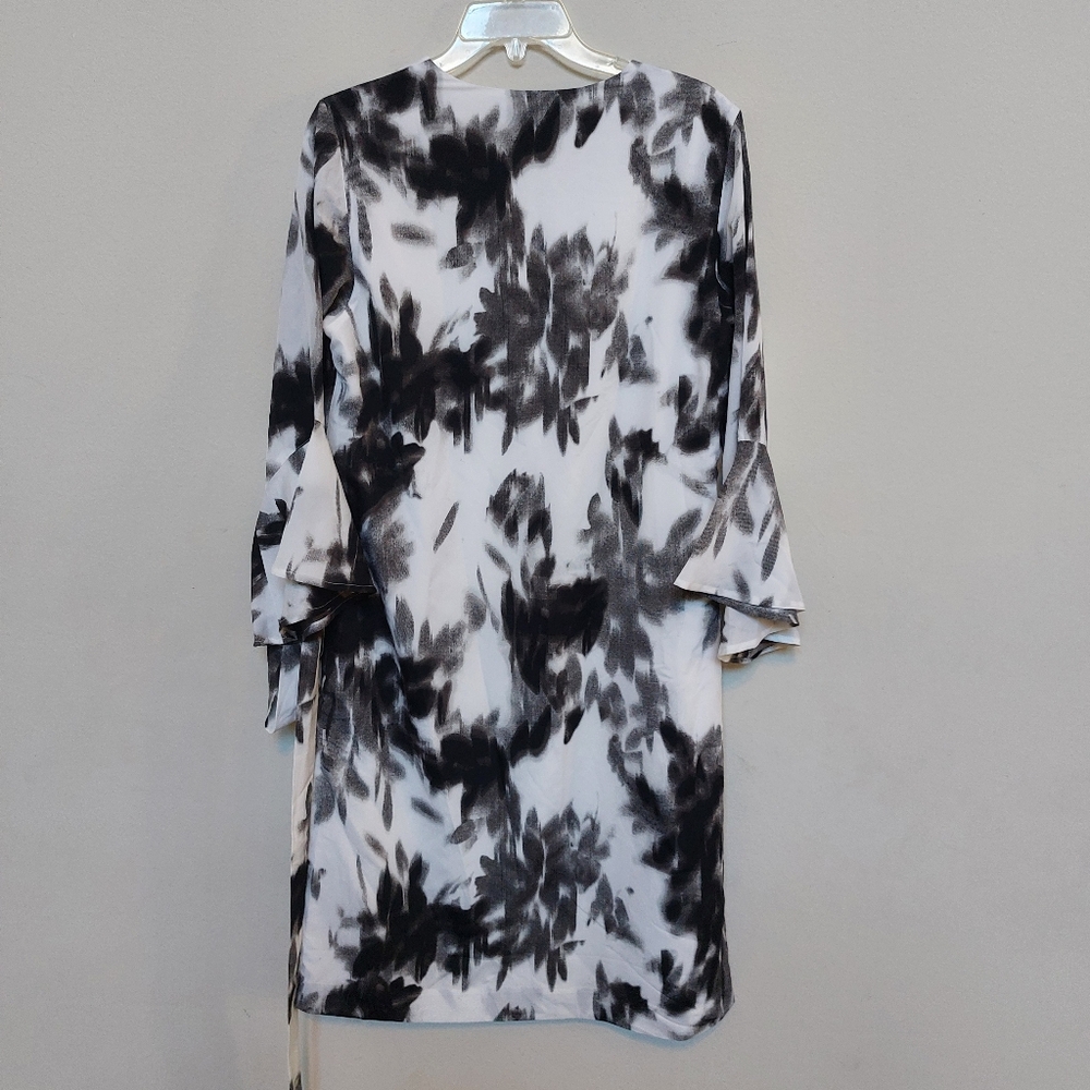 BANANA REPUBLIC Black and White Floral Print Midi Dress Size Medium. - Picture 14 of 15